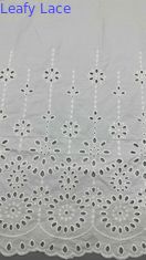Blanco 100% de algodón láser floral bordado tejido de algodón por el patio para el vestido de moda de las mujeres