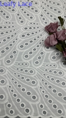 Tejido de encaje de Chantilly francés de color blanco hueco para prendas de vestir vestidos de novia
