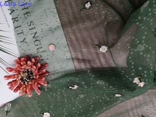 La tela bordada floral de Tulle de 49 pulgadas AZO libera