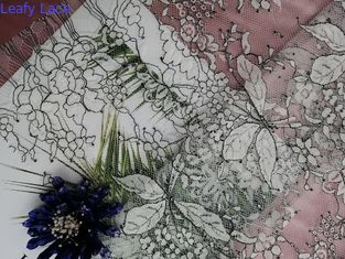 Tono - tela floral de la ropa de Tone White Black French Chantilly