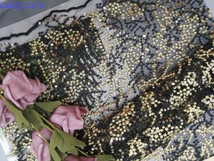 Lentejuela bordada negro Mesh Fabric del partido del 125CM