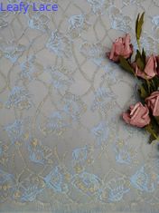 Materia textil floral metálica de la ropa de las mujeres de la tela del bordado del cordón