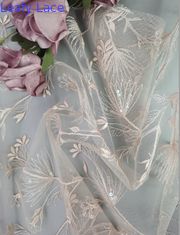 La lentejuela de gama alta francesa rosa clara 3d bordó la tela del cordón de Tulle de la tela
