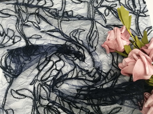 El estampado de flores atado negro bordado ata anchura de la tela el 129cm