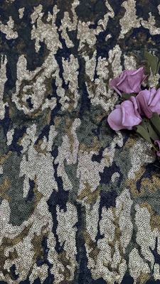 124cm Sequins multicolores Tejido bordado con malla de tierra para el vestido de noche
