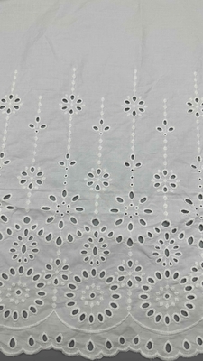 Blanco 100% de algodón láser floral bordado tejido de algodón por el patio para el vestido de moda de las mujeres