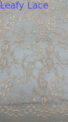 Fiesta de bodas Embroidery de hojas esenciales Tejido de encaje Elegante Tejido bordado
