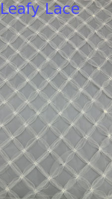 Tejido de encaje de Chantilly francés Respirar Plaid Sequin Mesh Tejido de encaje Tejido de hojas