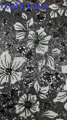Lazo negro de medianoche con micro-sequin Profundidad y brillo únicos para sopesadas prendas de noche