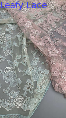 Encaje francés bordado con hojas, delicado trabajo de hilo sobre malla suave para ropa de noche de diseño