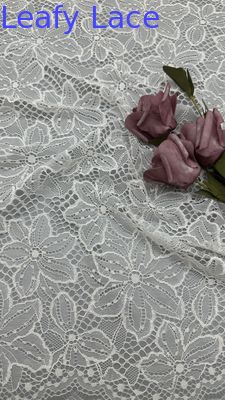 Lazo blanco único efecto de hueco floral para vestidos de noche de bodas artísticos