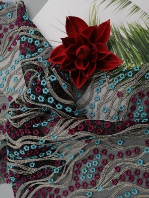 49 pulgadas colorearon la tela de lujo floral del cordón 3D para los vestidos femeninos