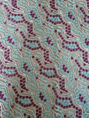 49 pulgadas colorearon la tela de lujo floral del cordón 3D para los vestidos femeninos