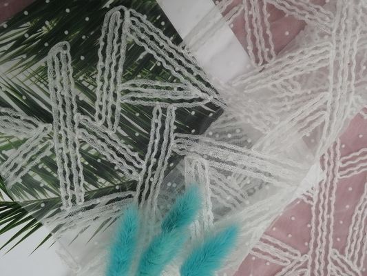 Tela blanca del bordado de Applique 3D para señora Garment Fabric Lace