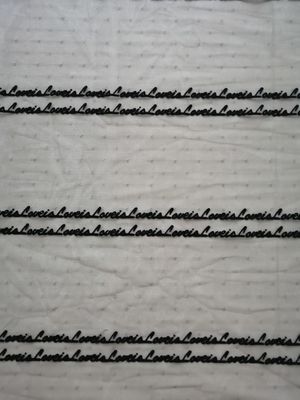La letra negra Tulle de la materia textil casera se reunió a Mesh Fabric
