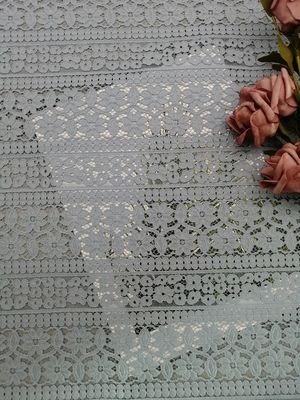 Tela floral azul del cordón del algodón 3D del 145CM para los artículos del lecho