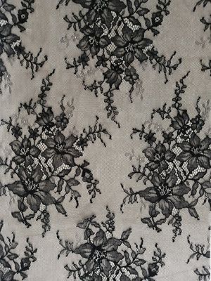 Tela francesa ligera floral negra del cordón de Chantilly