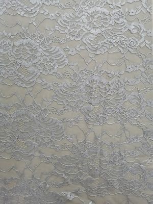 Tela floral suave de nylon del cordón 3D del 100%