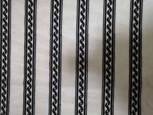 Tela bordada negra geométrica linear de nylon del cordón