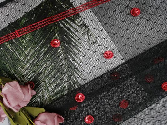 La lentejuela roja del círculo bordó la tela para señora Evening Dress