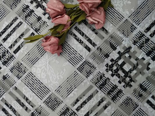 Tela impresa floral del cordón del poliéster para señora Evening Dress