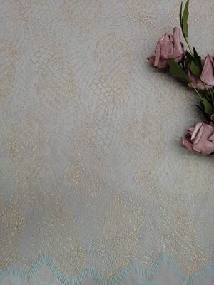 Materia textil geométrica metálica de las mujeres de la tela del cordón del bordado del partido