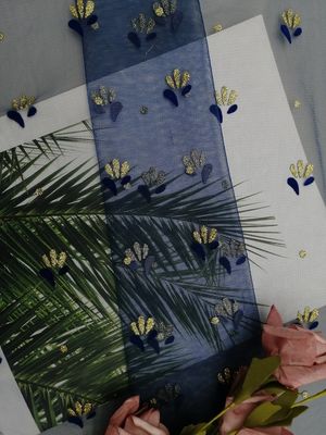 El brillo reunido metálico azul real Tulle Mesh Foil del cordón imprimió la tela