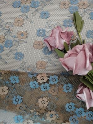 Pequeño color bordado floral de señora Dress Lace Brown de la tela del cordón del 145CM