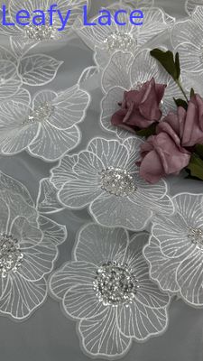 Tela de bordado con cuentas 100% poliéster brillante, elegante y personalizado para vestidos de fiesta